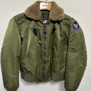 VINTAGE Avirex Type B-15 Military Flight Jacket Olive Green USA Med Bomber Army
